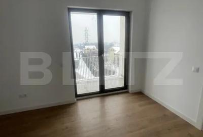 Apartament cu 3 camere decomandat în Calea Moldovei