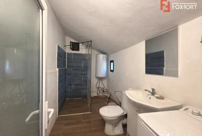 Casă cu 5 camere cu Teren 380 Mp în Funcționarilor