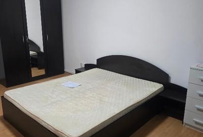 Apartament cu 3 camere decomandat în Nicolina - 2