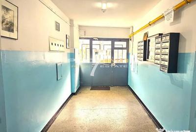 Apartament cu 2 camere semidecomandat în City Park Mall