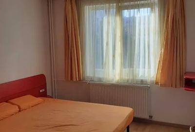 Apartament cu 3 camere decomandat, mobilat în Ștefan cel Mare - 2