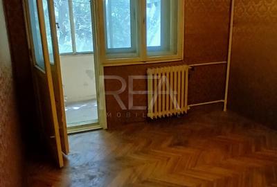 Apartament cu 3 camere decomandat în Alexandru Obregia - 2