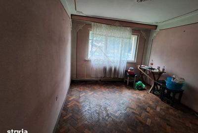 Apartament cu 3 camere semidecomandat în Grigorescu - 1