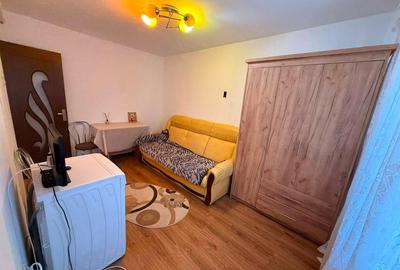 Apartament cu 2 camere decomandat în Trivale