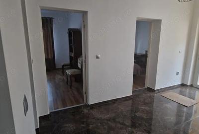 Casă cu Canalizare în Semicentral - 1