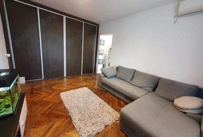 Apartament cu 2 camere semidecomandat în Central - 1