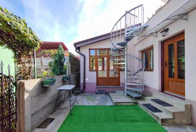 Apartament cu 2 camere semidecomandat în Vatra Luminoasă