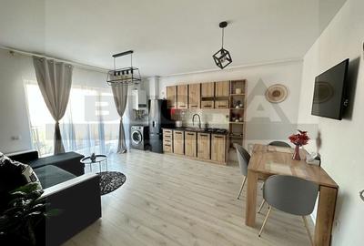 Apartament cu 2 camere semidecomandat, mobilat în Florești