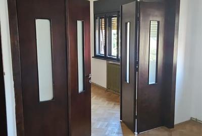 Apartament cu 4 camere semidecomandat în Rosetti - 8