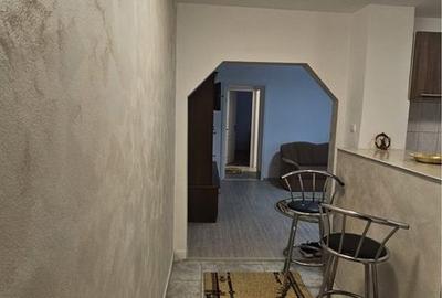 Apartament cu 2 camere decomandat în Ghiroda