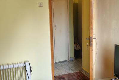 Apartament cu 2 camere decomandat în Berceni - 9