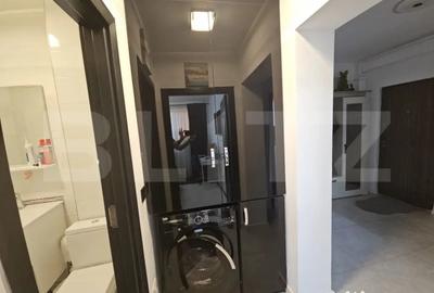 Apartament cu 3 camere decomandat în Podu Roș
