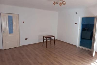 Apartament cu 3 camere în Agigea