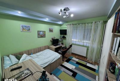 Apartament cu 2 camere decomandat în Carpați 2 - 4