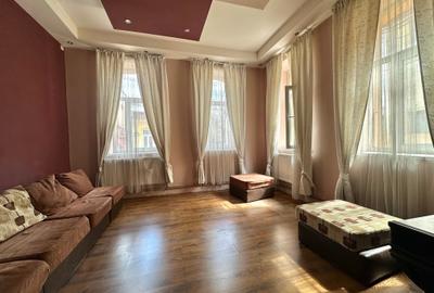 Apartament cu 3 camere în Parcul Carol - 1