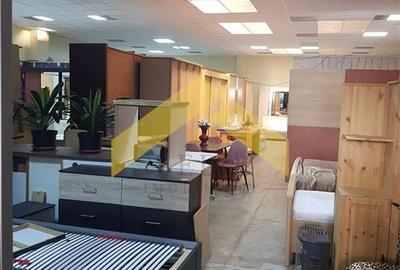 Spațiu comercial, de 330 mp, în UTA