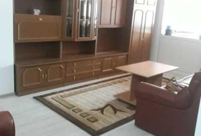 Apartament cu 2 camere decomandat în Rahova - 3