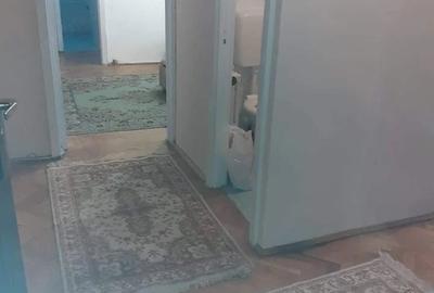 Apartament cu 2 camere semidecomandat în Aradului