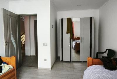 Casă cu 4 camere în Criș - 5