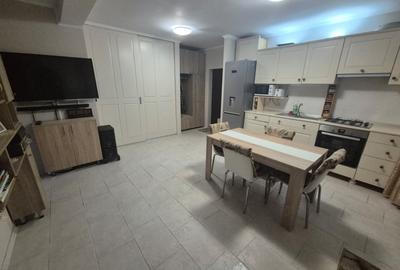 Apartament cu 2 camere decomandat în Florești - 4