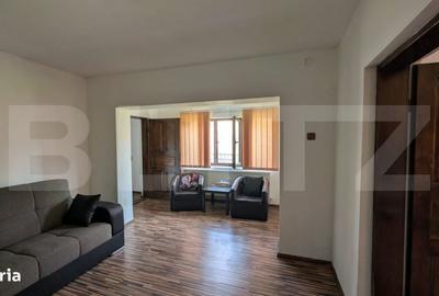 Casă cu 3 camere în Central