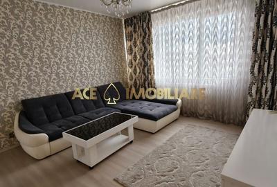 Apartament cu 3 camere semidecomandat, mobilat în P-ța Unirii
