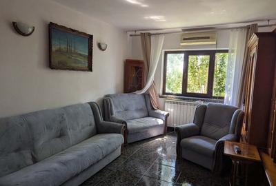 Apartament cu 2 camere decomandat în 1 Mai