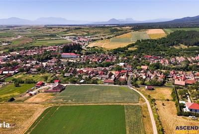 Teren de 1370 mp, în Măieruș - 12