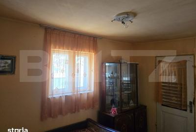 Casă cu 3 camere cu Teren 1100 Mp în Central
