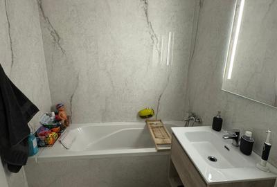 Apartament cu 3 camere decomandat în Aviației - 7