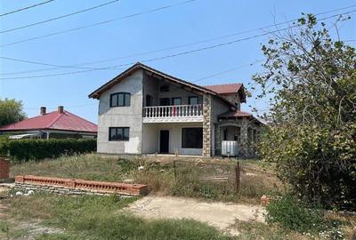 Casă individuală cu 4 camere cu Teren 2029 Mp în Cataloi - 3