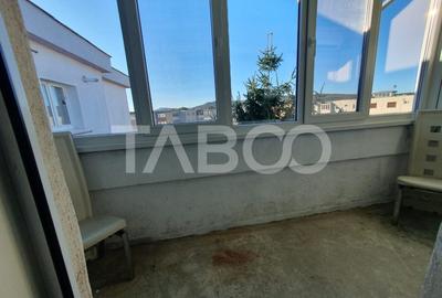 Apartament cu 3 camere decomandat, mobilat în Făgăraș - 12