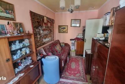 Apartament cu 2 camere nedecomandat în Nufărul