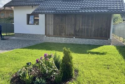 Casă cu 3 camere în Brebu - 1