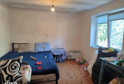 Casă cu 3 camere cu Teren 865 Mp în Central