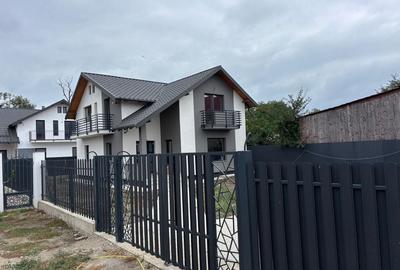 Casă cu 4 camere în Republicii