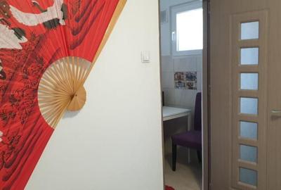 Garsonieră decomandată în P-ța Alba Iulia