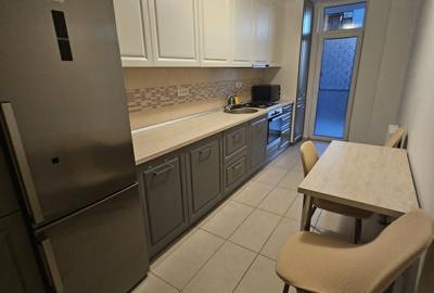 Apartament cu 2 camere decomandat în Blașcovici