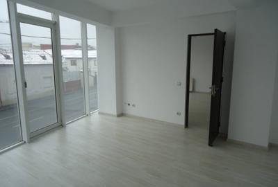 Apartament cu 4 camere în Central - 7