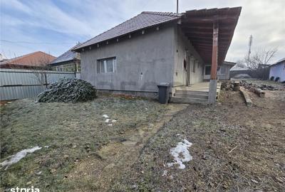 Casă cu 5 camere cu Teren 2088 Mp în Mădăras - 17