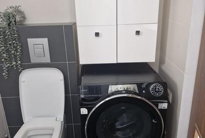 Apartament cu 2 camere decomandat în Exterior Vest