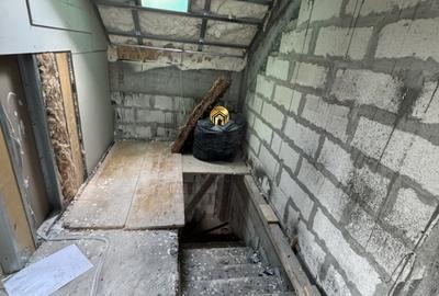 Casă cu 4 camere în Central