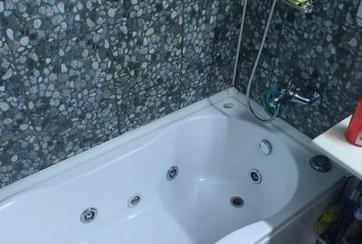 Apartament cu 3 camere decomandat în Nord - 1