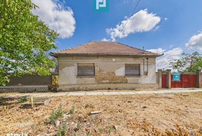 Casă cu 6 camere cu Teren 1440 Mp în Central