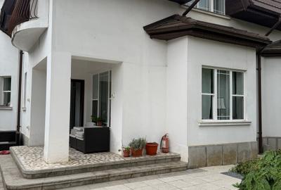 Duplex cu 7 camere cu Canalizare în Băneasa - 2