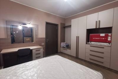 Apartament cu 3 camere decomandat, mobilat în Tomis Nord - 9