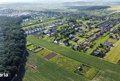 Teren de 600 mp, în Miroslava