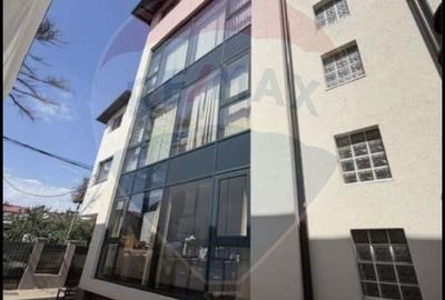 Casă individuală cu 13 camere cu Canalizare în Banu Manta - 2