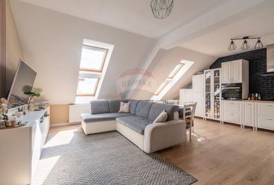Apartament cu 3 camere semidecomandat, mobilat în Bună Ziua