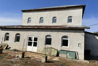Casă cu 4 camere în Țigănești - 6